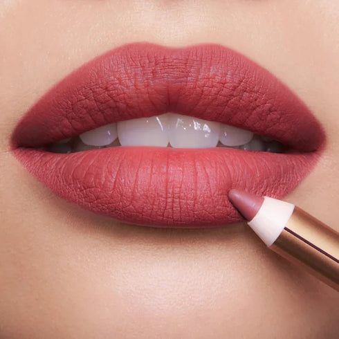 Lip Cheat Re-Shape & Re-Size Lip Liner